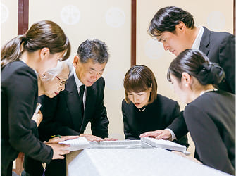 葬儀のイメージ写真