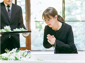 葬儀のイメージ写真