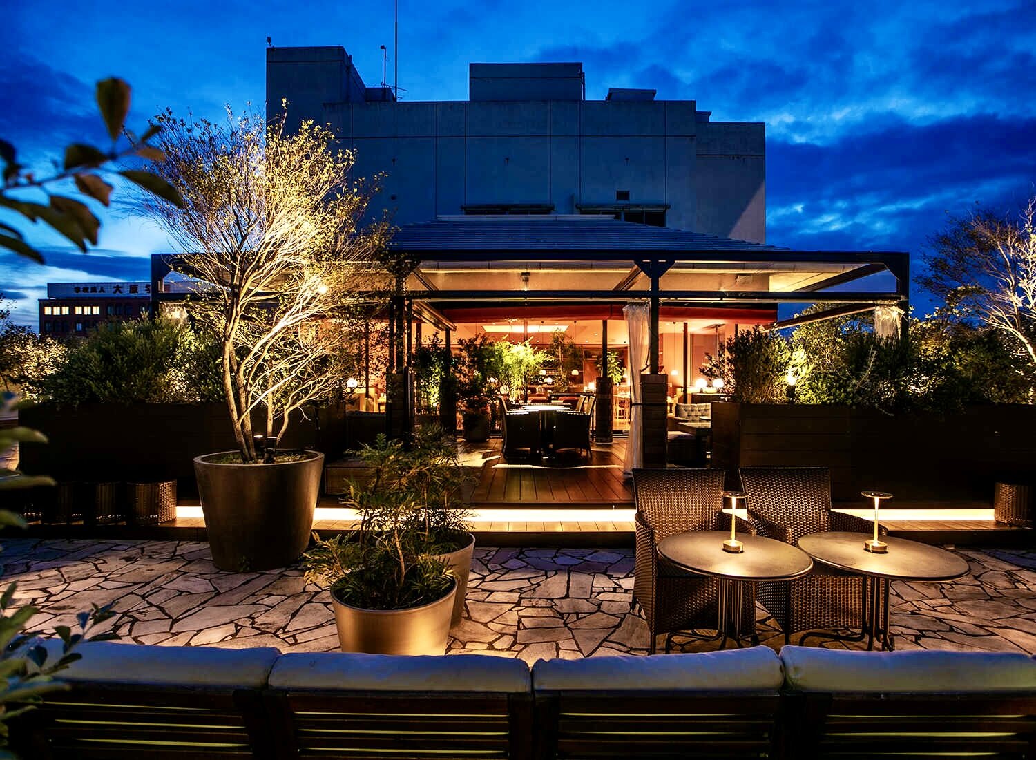 レッドルーム　テラス夜景