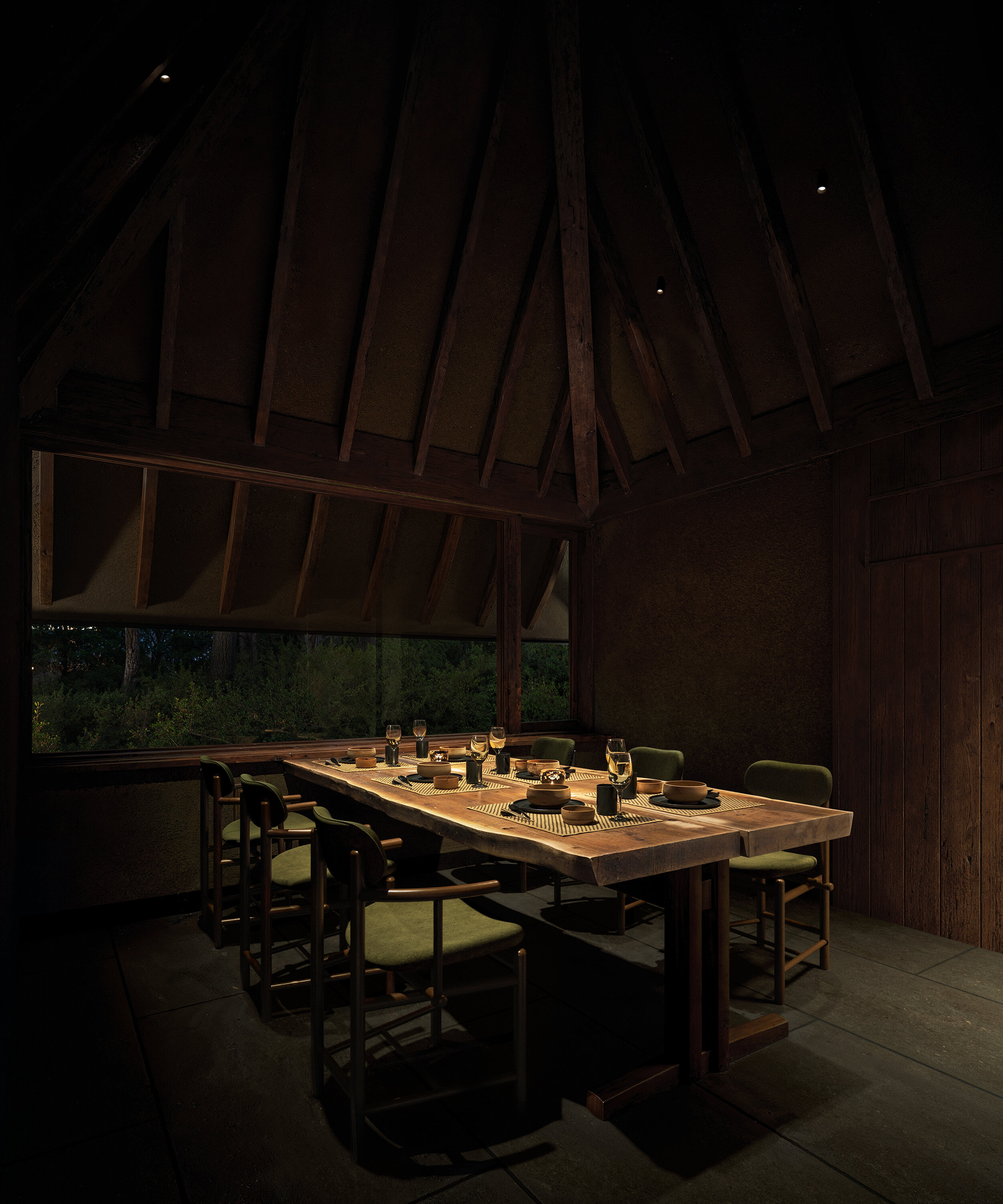 Restaurant night4.jpg