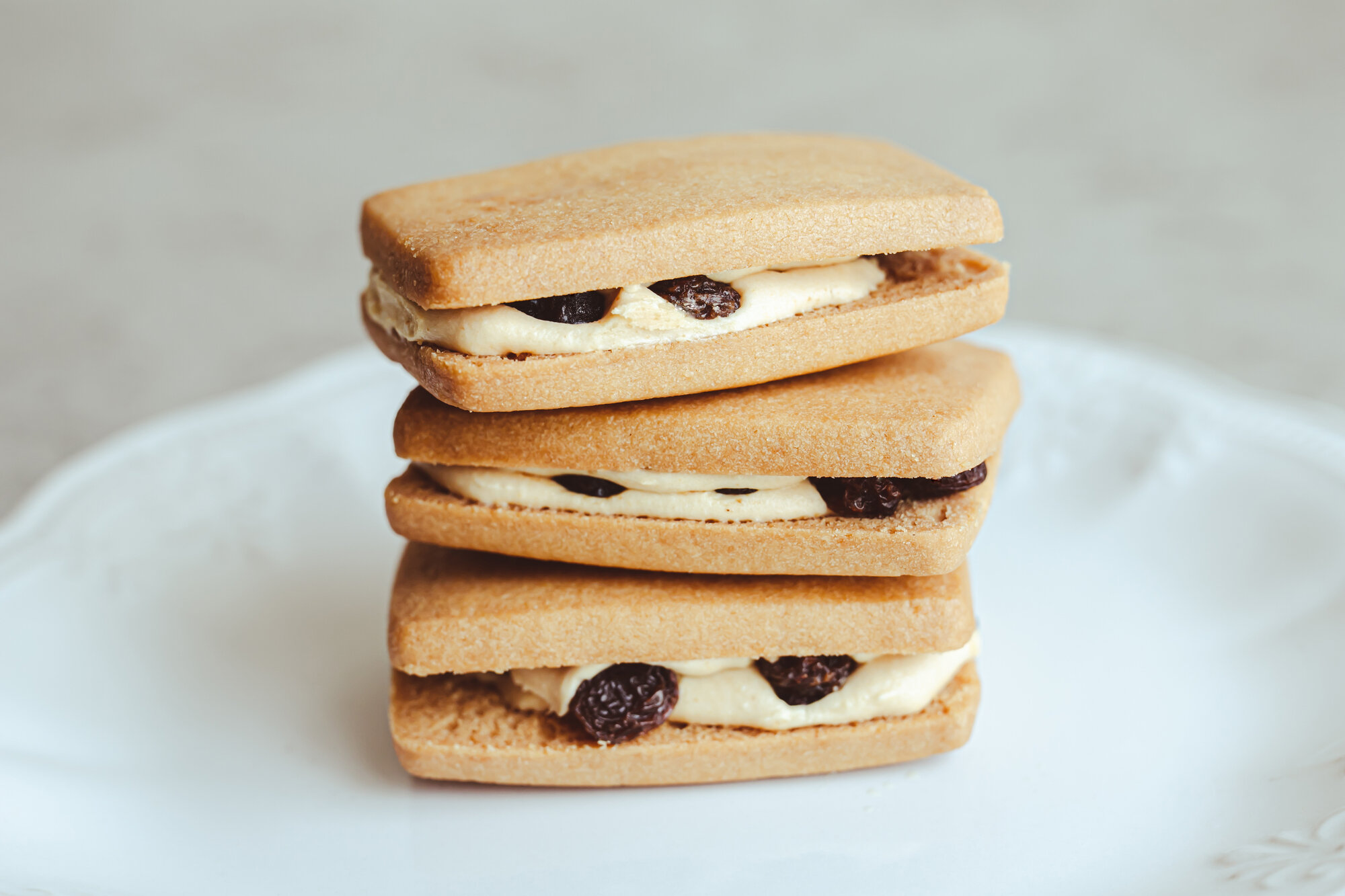 レーズンサンド